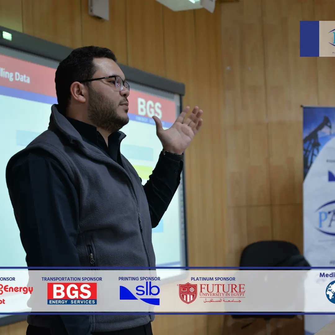 SPESUSC's tweet photo. Moments from the Real-Time Drilling Support Engineer by Eng. Abdullah Abouelazm✨. 

In this session, you'll be taking a lot of precious  information from the instructor so pay attention.

#PACE2023 https://t.co/Xhpcys7VJF
