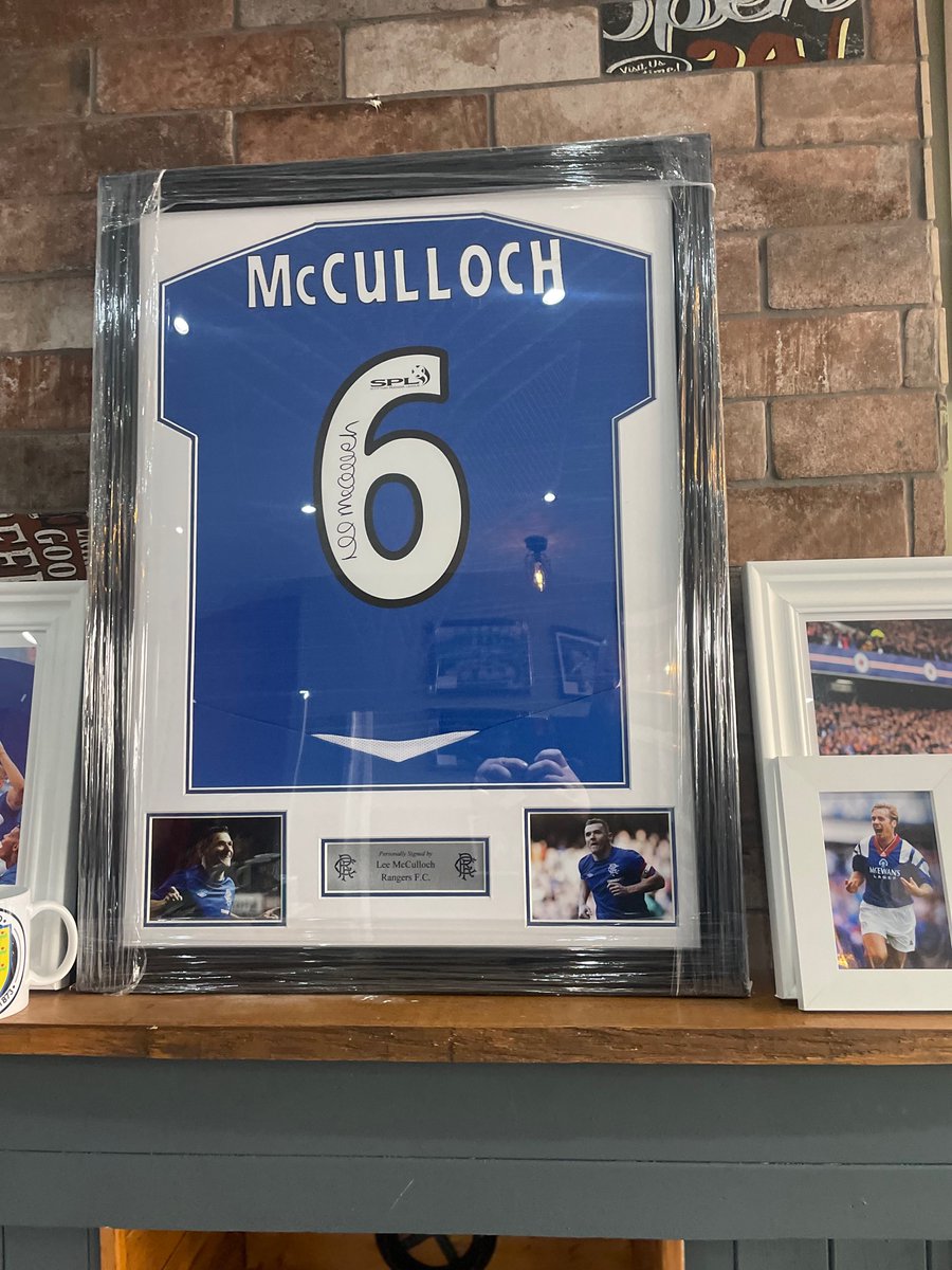 gallery_legends's tweet photo. Lee McCulloch Framed Hand Signed Rangers Shirt with Certificate of Authenticity ⚽️ £150

#RangersFc https://t.co/N1Ao6nfnWh