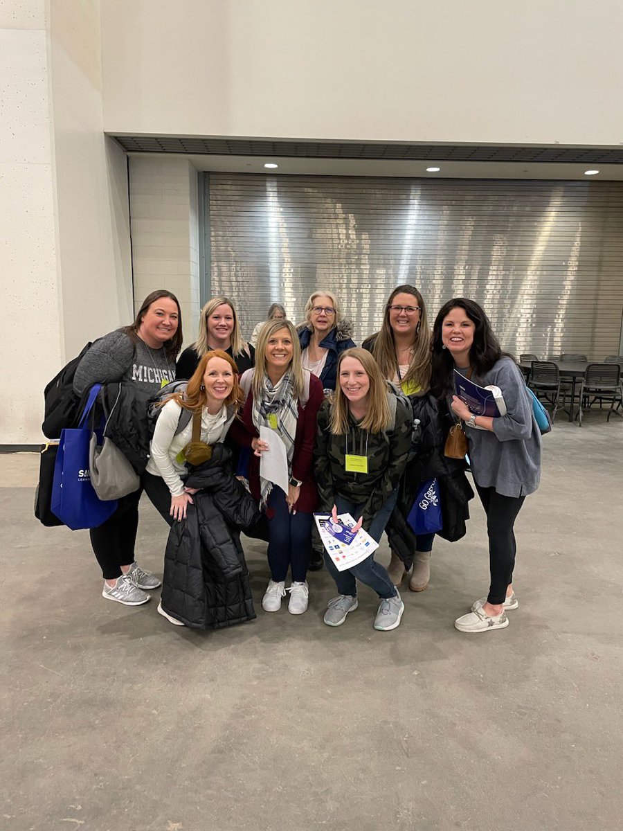 TeachKP's tweet photo. @MattawanCSD teachers are ready for 
@michiganreading conference! Their commitment to students is unmatched! #proudprincipal #gowildcats https://t.co/UfmPumBsgD