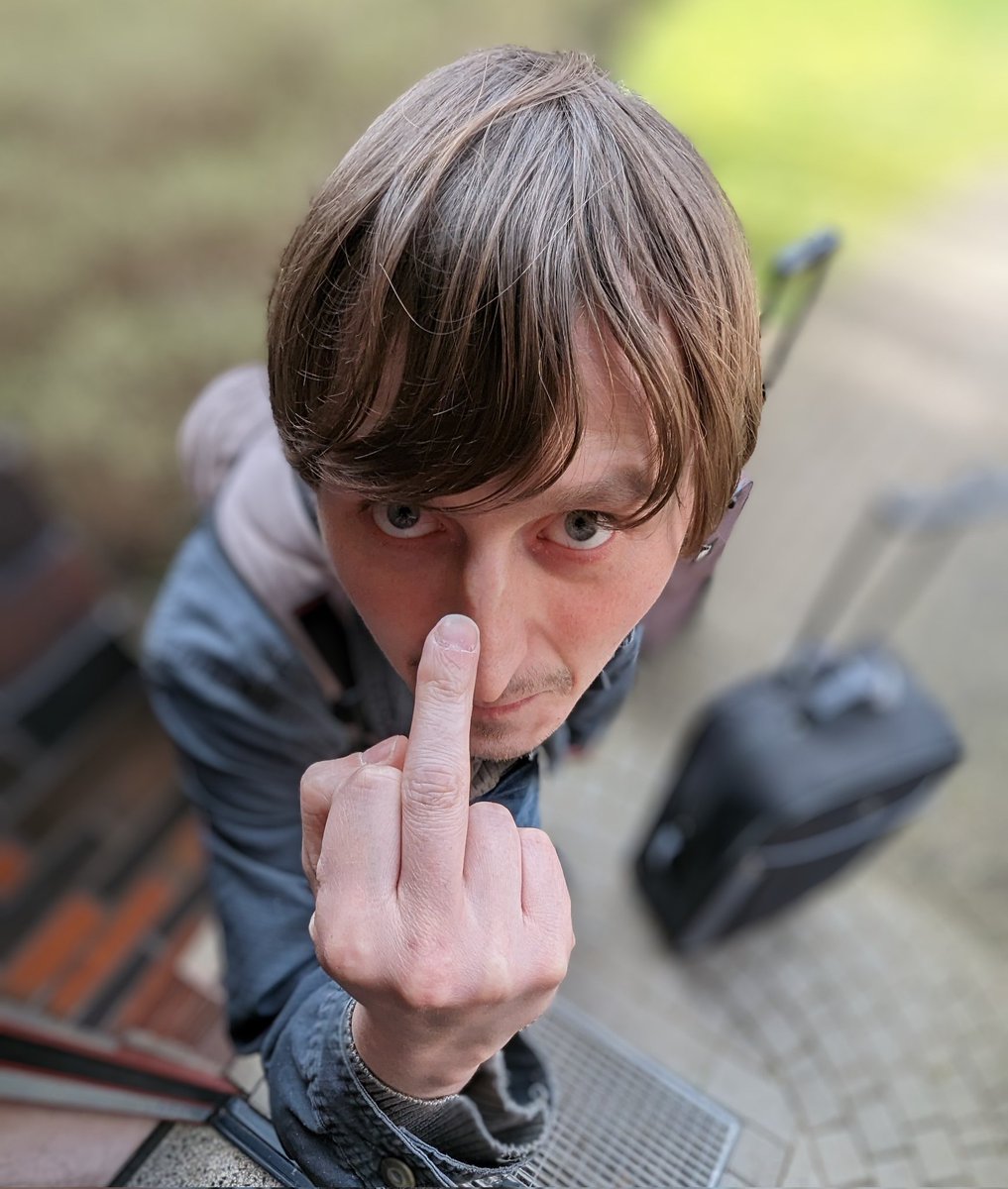 Thomas verabschiedet sich 94.jpeg