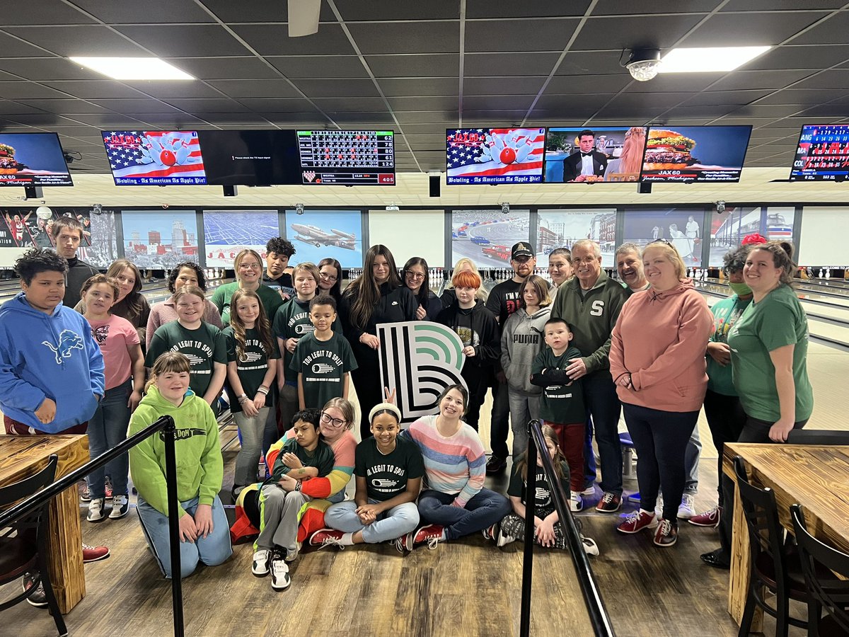 TonyBBBS's tweet photo. Great morning at #JAX60! Youth Bowl for Kidsโ Sake ๐ณ @BBBSJACKSONMI thanks our lane sponsors for helping to make all this fun happen. Appreciate all the Bigs Littles, & volunteers who attended. Consider being a Big to #DefendPotential of local children! https://t.co/tpQc6JaI22