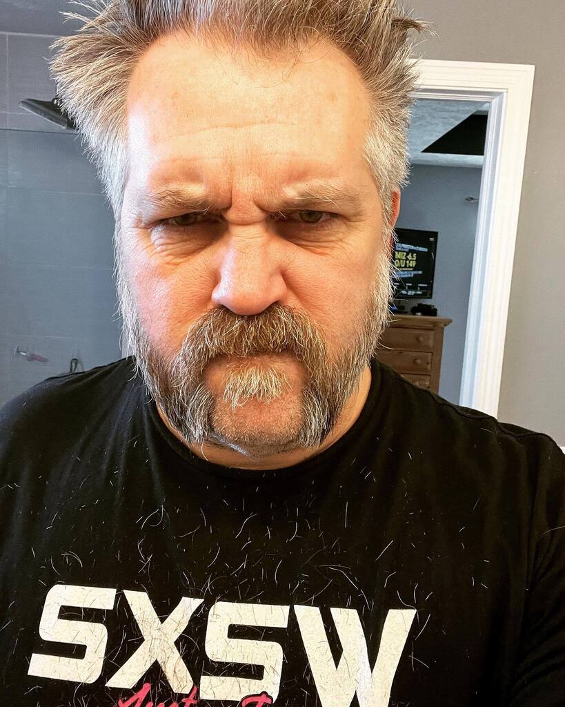 travisthefox's tweet photo. #greatcutdownof2023 https://t.co/C4Mb21lXxb https://t.co/he6hN2FTSA