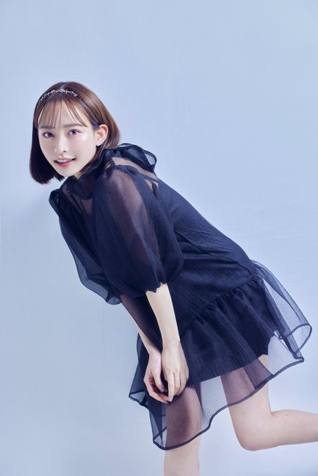 高崎かなみ