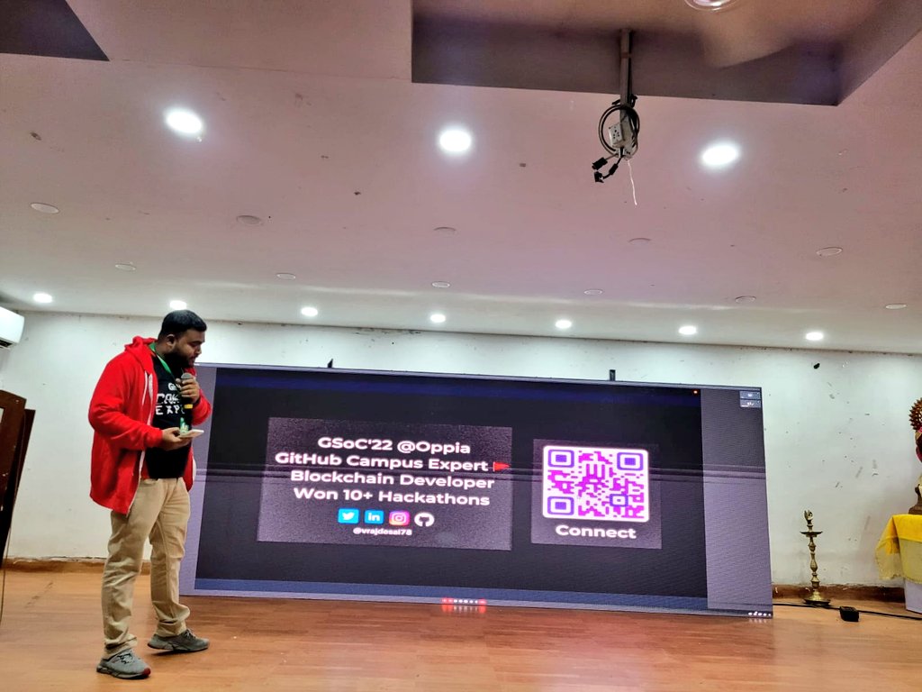 krishchopra22's tweet image. A few more... ✨
#DurgFOSS