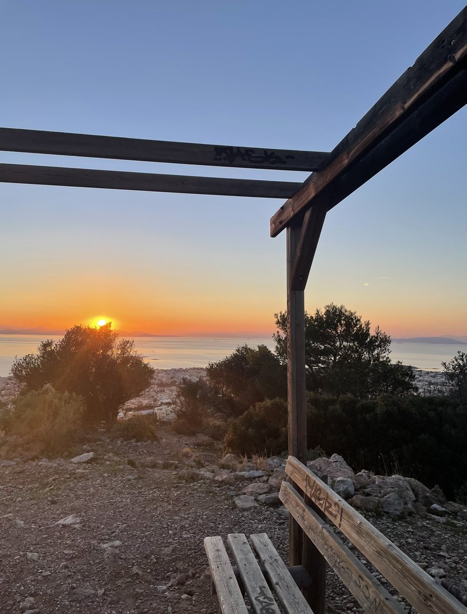 Gm Web3 fam☀️
Sunrise was beautiful today🌆