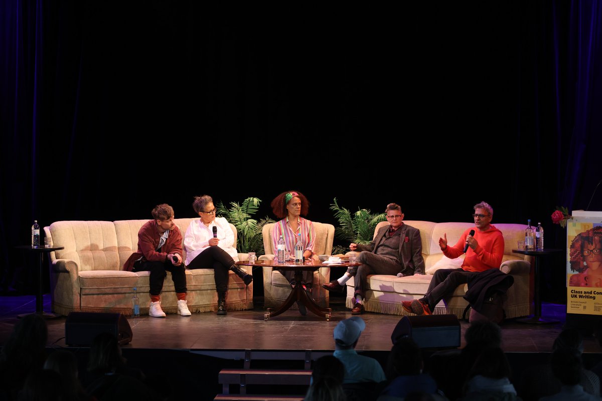 LitBritish's tweet photo. The curtain falls on the 38th British Council Literature Seminar.

Huge thanks to our fantastic writers Bernardine Evaristo, Wayne Holloway-Smith, Daljit Nagra, Joelle Taylor and Kit de Waal. You've been a class act! 

#BritLitBerlin @deBritish https://t.co/JpealzbJMO