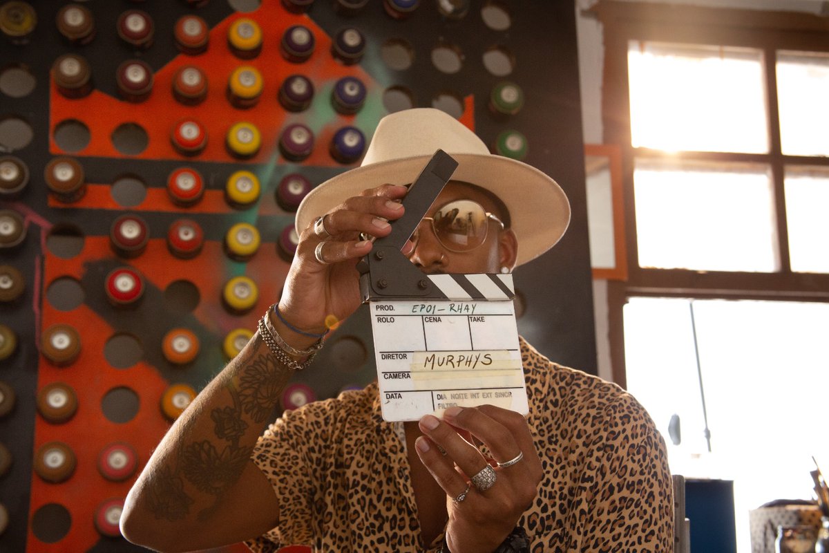 That's a wrap. Finished filming this documentary (that I co-directed with <a href="/D00MEDspiritart/">D00MEDspirit</a>) about the creative process of an artist.
A Brazilian artist. His name is Rhay, and you can find his work in the link: instagram.com/r.h.a.y?igshid…

Can't wait to see it finished.

📸<a href="/isamdm/">Isa Machado</a>