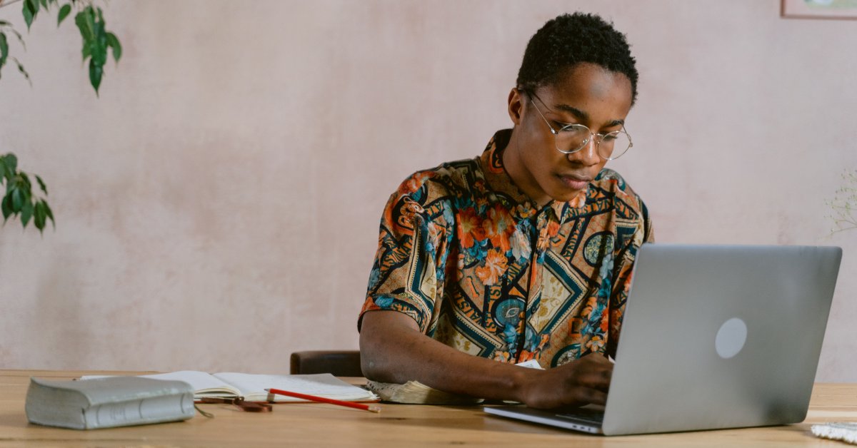 hirevouch's tweet image. As a #SeniorBackendEngineer, you will be helping build out a new team in Canada that will be building the foundation of a new product line and working closely in a cross-functional team. buff.ly/3h4yrqR #backendengineer #UIdesigner #UXdesigner #womenintech #TechTO