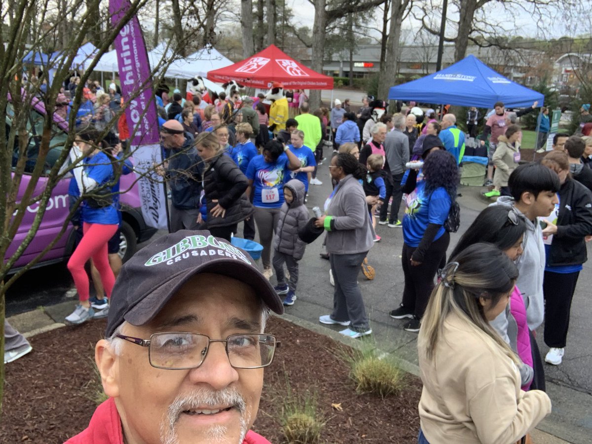 So glad to be walking this cool morning at Ella’s Race! Spoke to Jack Newmiller, Gibbons’s Graduate (2018)  and older brother of Ella. Jack graduated from NC State University last May! Great family and wonderful event! ❤️😇