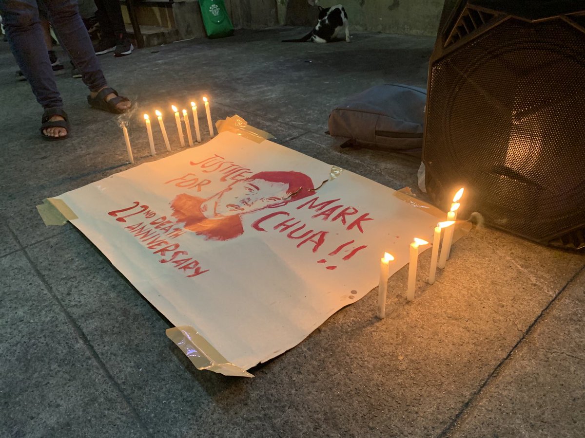CEGPhils's tweet photo. LOOK: Various youth groups and individuals gathered at UST today, March 18, to commemorate the 22nd death anniversary of Thomasian ROTC cadet Mark Welson Chua who was killed for exposing the corruption of their ROTC unit.

#JusticeForMarkWelsonChua 
#NoToMandatoryROTC https://t.co/4mIQ1QZbaB