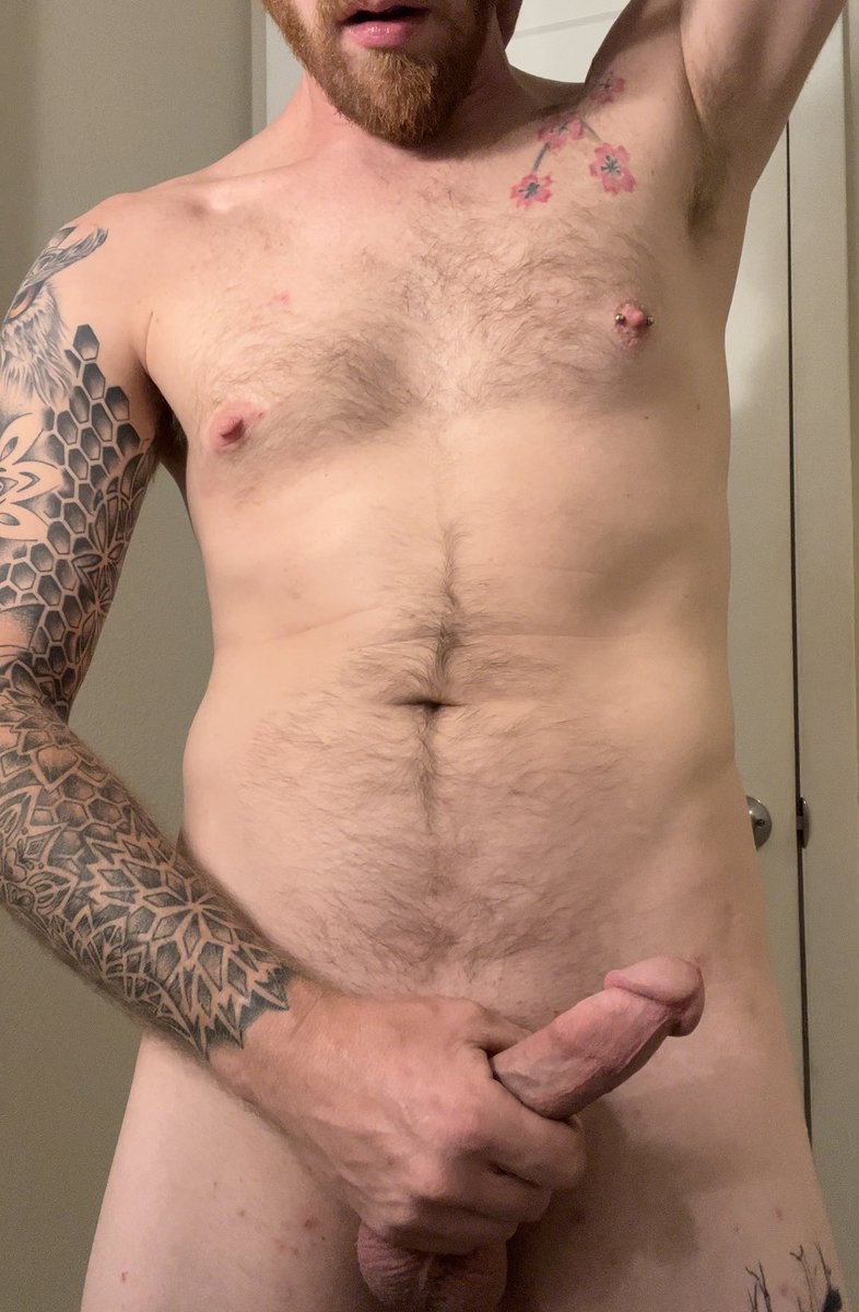 R3d_Daddy's tweet photo. @onlyfangains https://t.co/kJt3acYGkE https://t.co/fJfvJuNVhW