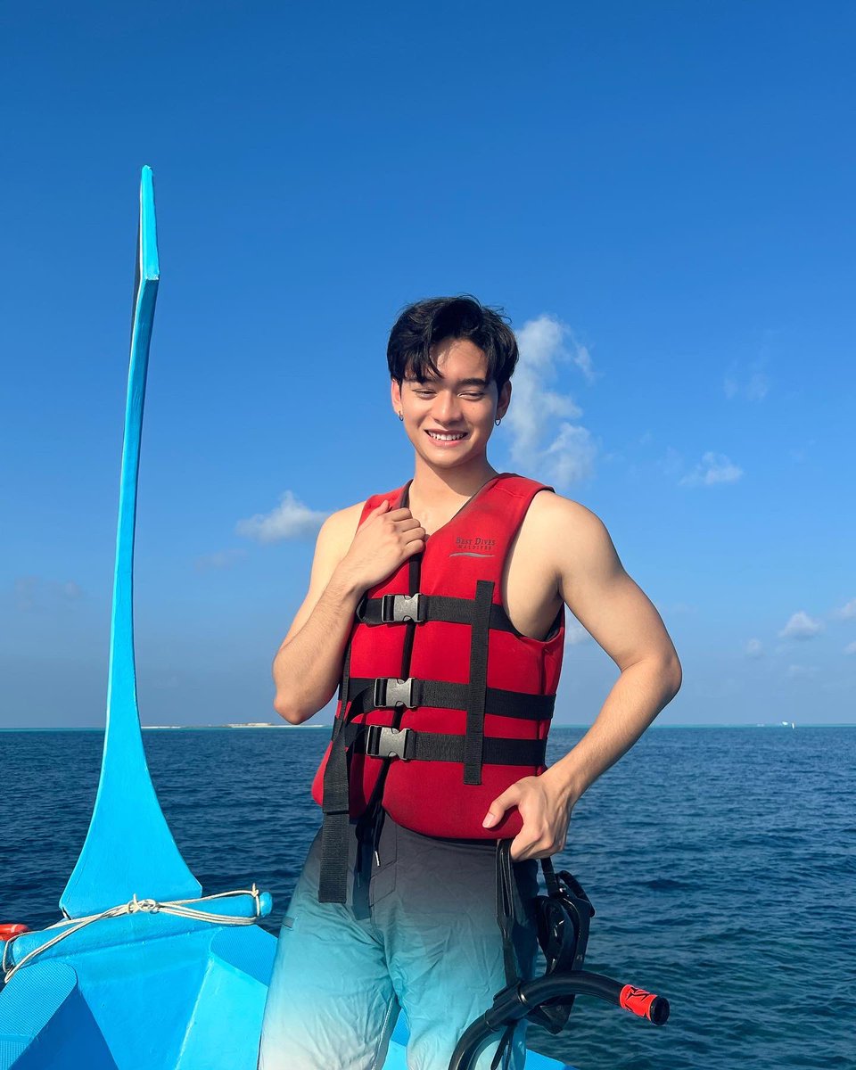 kaownah9's tweet photo. 🤿 https://t.co/K9VC0kGajN