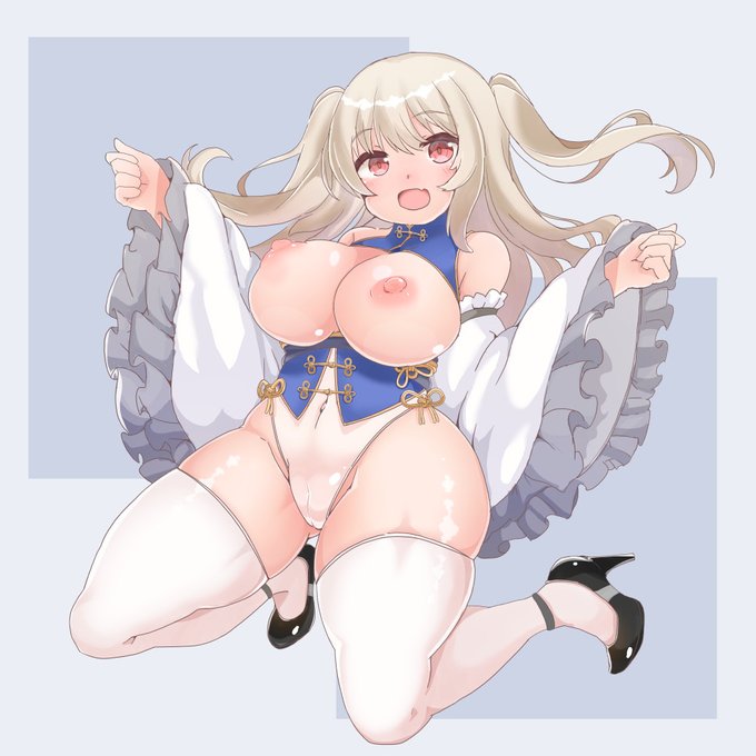 帽子やお札や胸パーツは取り外せるよくばり仕様(˘ω˘) 