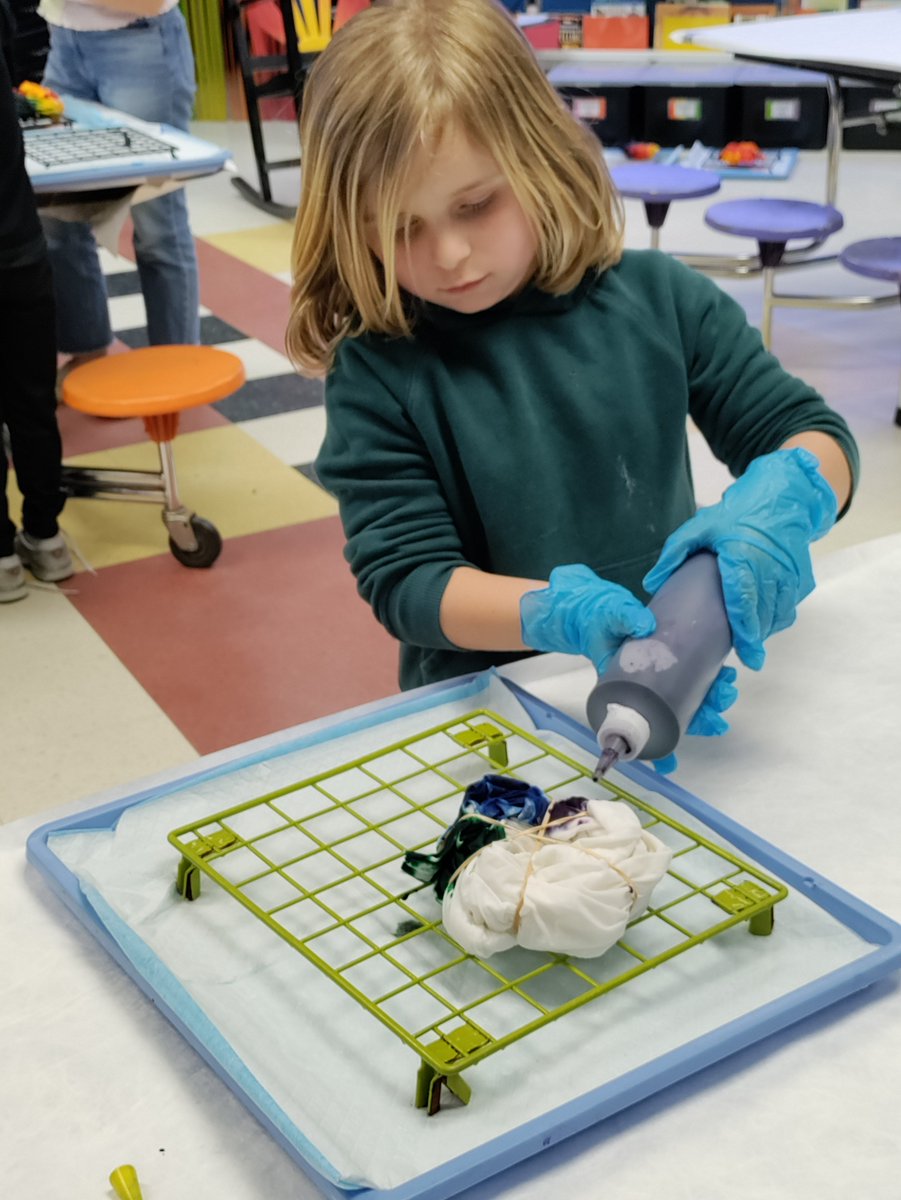 Michele S. Kelly tweet media