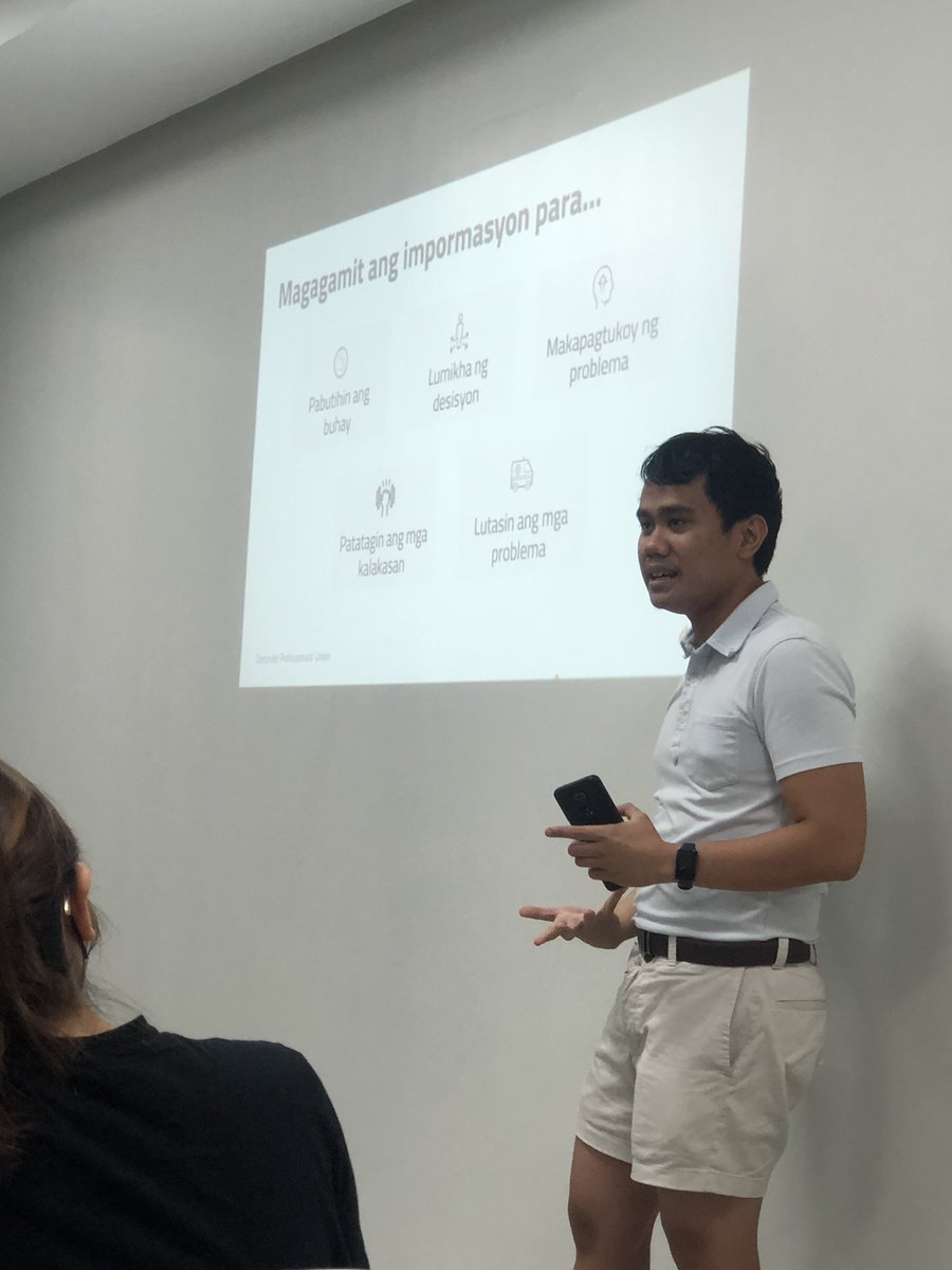 aynational's tweet photo. 🚮JUNK SIM REGISTRATION LAW🚮
Agham Youth National’s Education and Research Officer, Ardee Guerrero discussed the various scams in our digital age during the Training of Trainers conducted by the Junk SIM Registration Network.
#JunkSIMRegLaw
#DefendPrivacy https://t.co/rCfnOVHchj