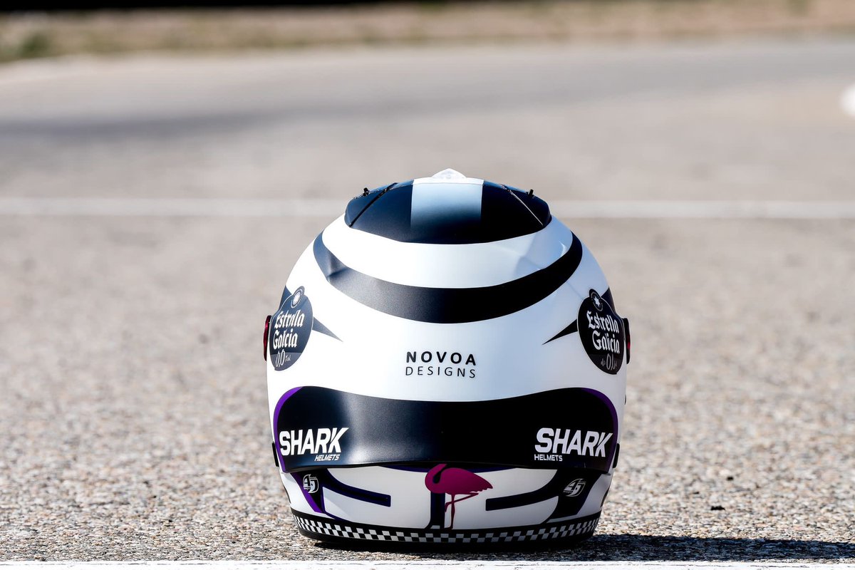 JoseluisdeNovoa's tweet photo. • W I N T E R  T E S T S • 
Y aquí el casco de pretemporada de @jeremyalcoba #Novoadesigns https://t.co/AXEzFDK1qP