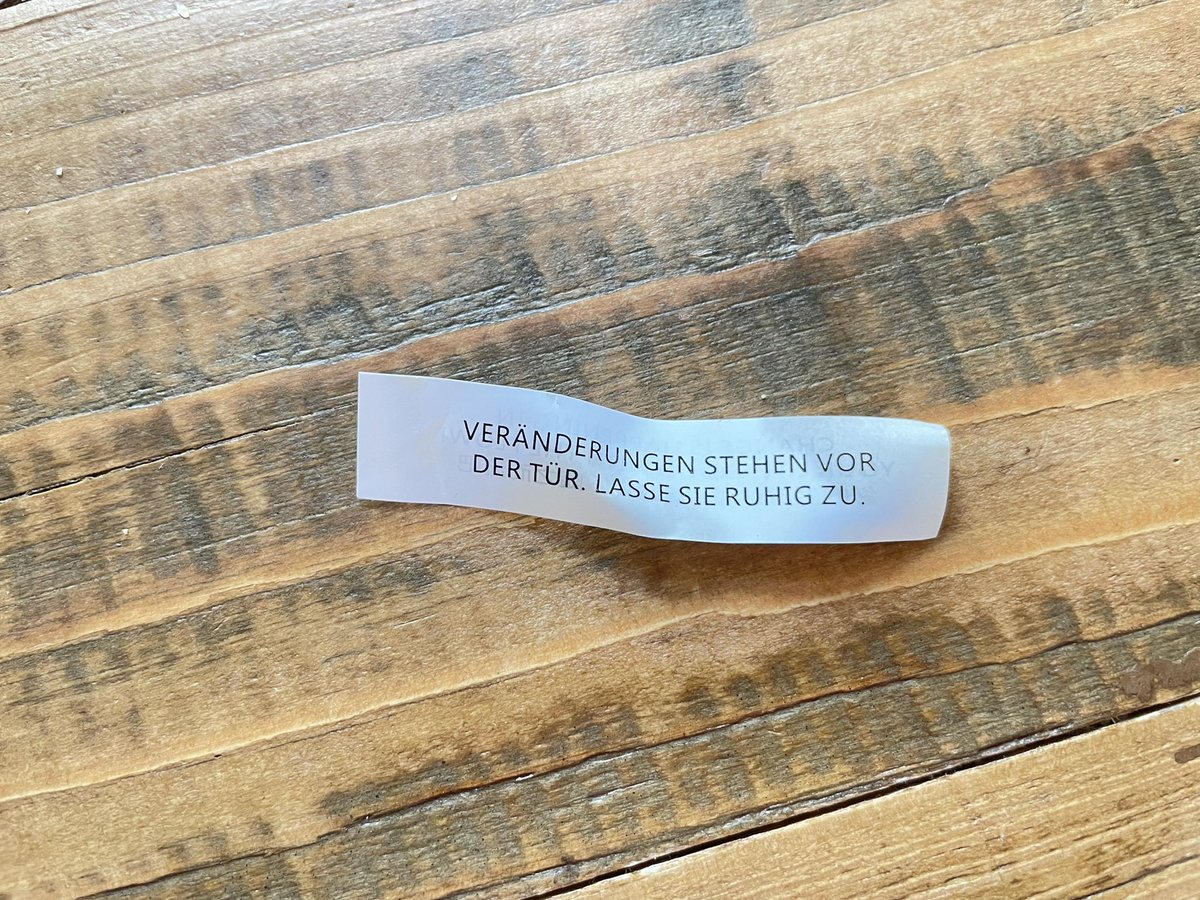 BenteliciousArt's tweet photo. Die Tür oder was? https://t.co/SFXn3UccaR