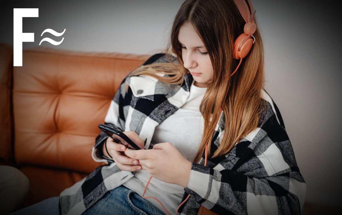 freshnet's tweet image. ARTISTS! BANDS! MUSIC FANS! Can you lend us your ears &amp;amp; expertise this weekend to help some deserving artists find a wider audience? Please drop by our Listening Post &amp;amp; tell us your favourite tunes at freshonthenet.co.uk/batch481.  Big love &amp;amp; warm thanks if you’re able to help x