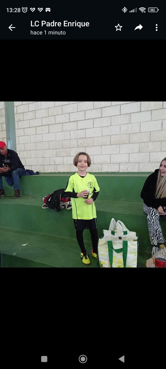 Buenos días!!! En el día de hoy cumple años nuestra jugadora del equipo Benjamín de fútbol Sala SOFIA, Muchas Felicidades!!!! Está mañana disputaron el partido aplazado contra Las Heras, con el resultado de 1-1.