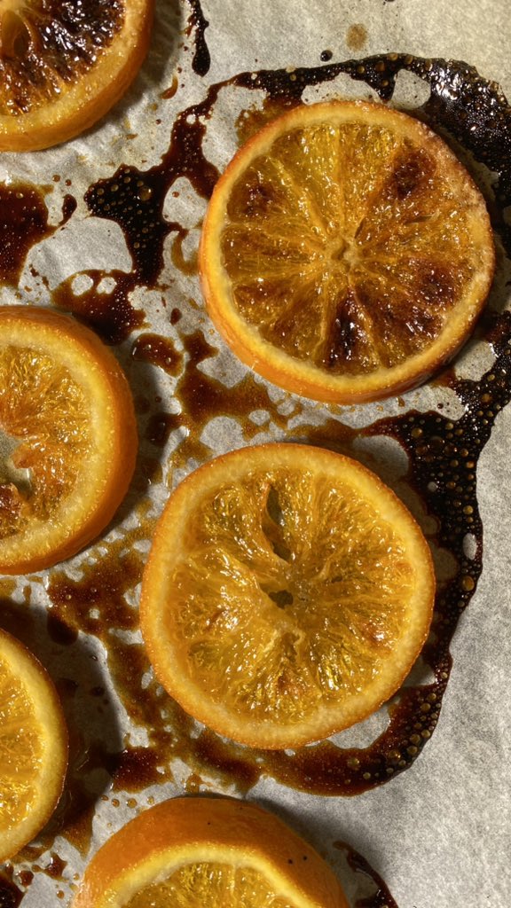 MalakBarghathi's tweet photo. When life gives you oranges 🍊🪄🫶
#Victoriacake but with oranges ✨ https://t.co/IgzvkjYuWC