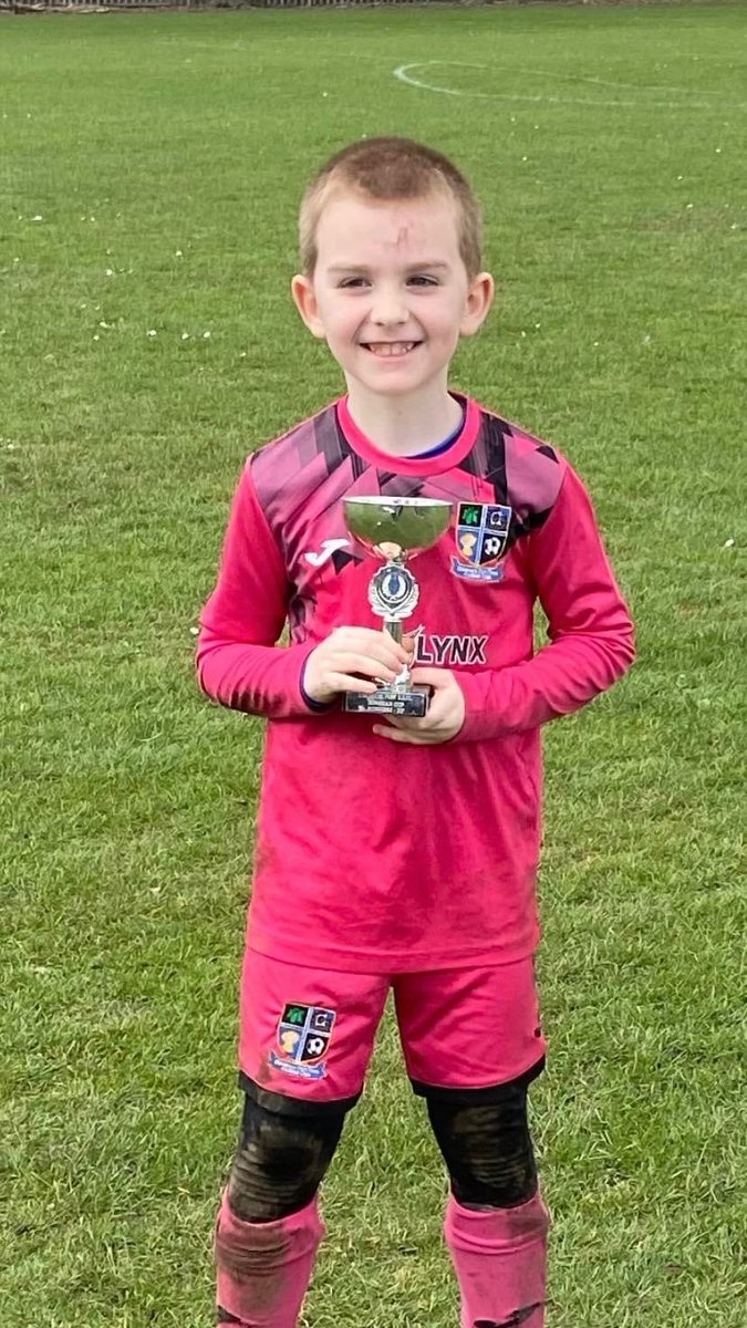 2nd week in a row he’s been chosen as Man of the Match by the opposing team 👏🏻👏🏻 Little super ⭐️ #super-goalie <a href="/Class34M_WS/">Class 3/4M</a>  <a href="/school_ws/">WIlliamStockton</a> @wfedwelfare