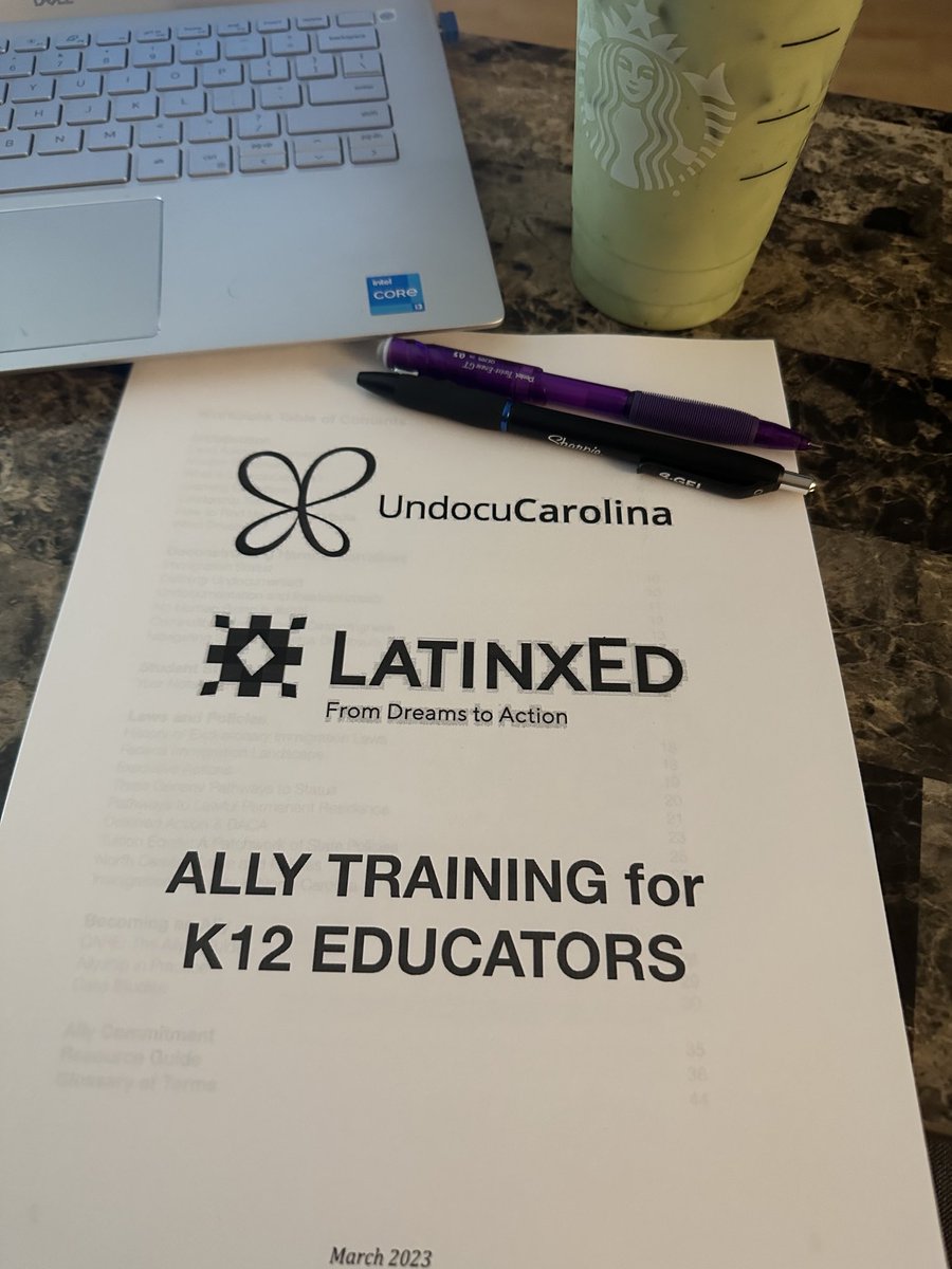 #saturdaypd Thank you ⁦<a href="/undocucarolina/">UndocuCarolina</a>⁩ and ⁦<a href="/LatinxEducation/">LatinxEd</a>⁩ for this training opportunity 📓✏️ #readytolearn