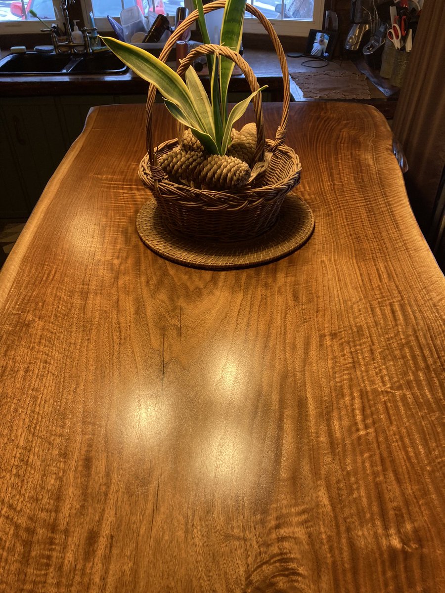 CCW_1997's tweet photo. A beautiful finished black walnut live edge island top. The color, grain and curl is amazing, pictures do not give it justice. #customcountrywoods #walnuttop #blackwalnut #walnut #kitchenislanddesign #kitchenremodel #kitchenisland #kitchendecor #kitchenislandtop #islandtop https://t.co/tmjLKdALXo