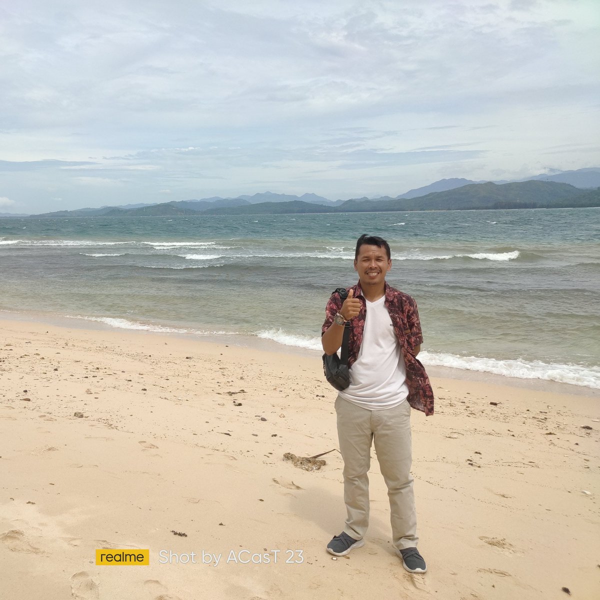 Askar770797131's tweet photo. Pantai cerocok https://t.co/jxEpccIyRd