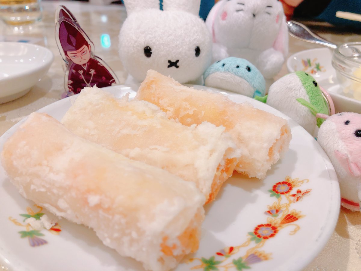 「全部…美味しいわこしろう…!!いいタイミングでどんどん来るメニュー、さすがです。」|ロックのイラスト