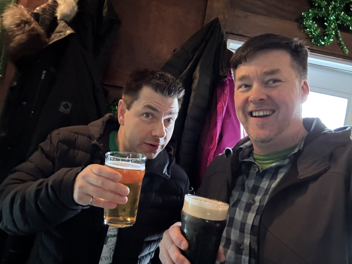 ☘️Happy St. Paddy’s Day weekend!☘️How’s everyone’s head this morning?! 

The boys had a blast playing @oreillyspubnl yesterday afternoon!

Ready for Round 2? Trev, Neil &amp; Steve Will play a livestream TONIGHT (Mar 18) from 9-10:30pm. Get your requests in now! (Comment below 👇)