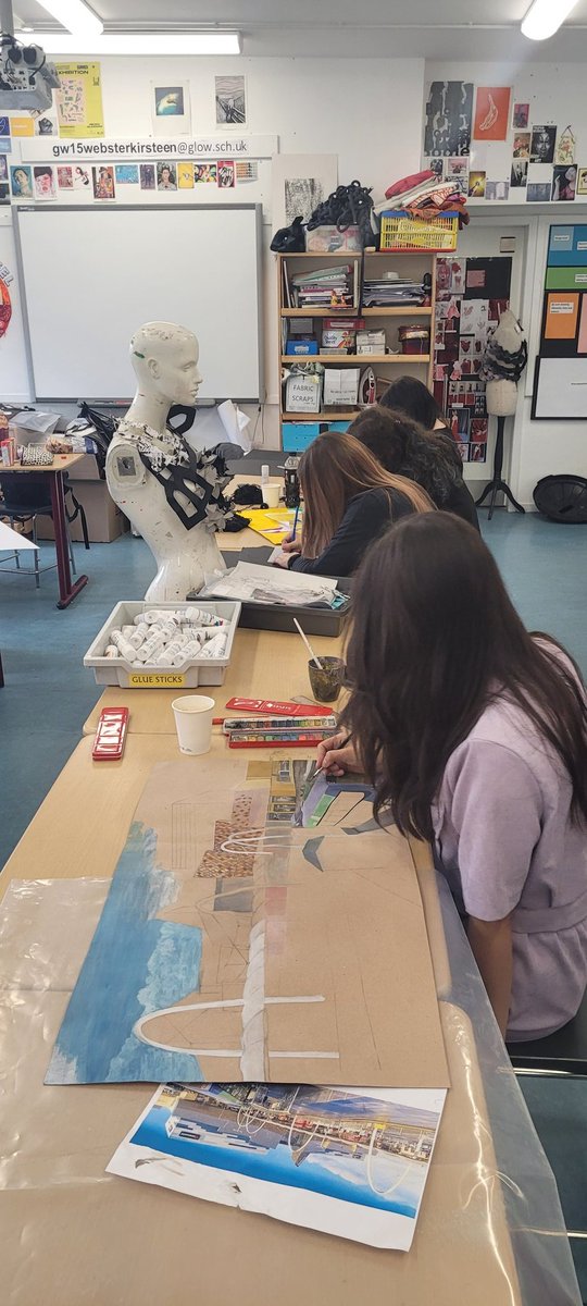 A full house at S5/6 Art &amp; Design Saturday School this morning.  The  learners were busy finishing their final pieces for Design and Expressive Folios. I'm so impressed by their commitment and hard work. ✊️🎨 <a href="/St_PaulsRCHS/">St Paul's RC HS</a>