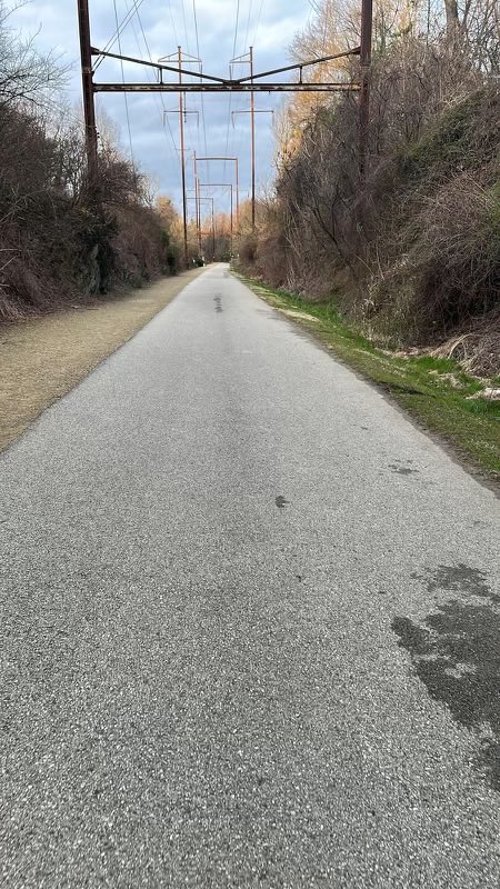 AlHayaauHayaati's tweet photo. 🏞️👟👟Join Our Weekend Morning Trail Walk👟👟⛰️This morning the Sisters connected for a walk on Cynwyd Heritage Trail! To join the Sister’s Group stop by #TheGym DM, or connect with Umm Hannah to #GetOutside #GetSomeFreshAir &amp; #GetFit on an #EarlyMorningWalk #HayaaFitness (pics1) https://t.co/A8bMCQYKO8