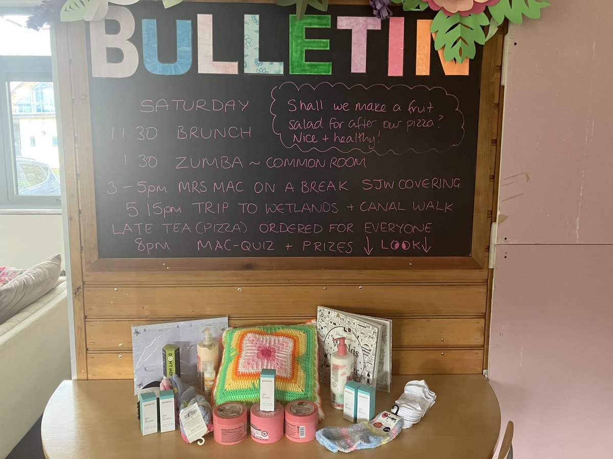 HelenMac3009's tweet image. @RiponGrammarSch A nice fresh fruit salad for after our trip to the wetlands this evening to hopefully see the starling murmuration.Bananas to be added later so they don’t go mushy.And,for those who know me,I didn’t burn a thing! #boardingweekend #zumba #starlingmurmuration #quiz