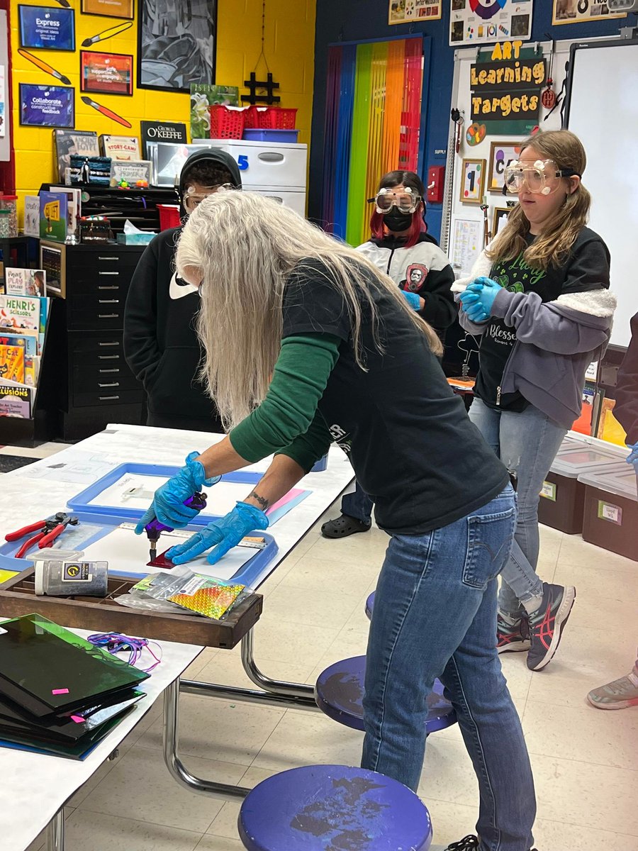 Michele S. Kelly tweet media