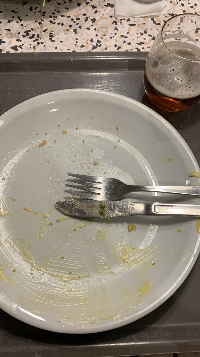 AlbinJoh14's tweet photo. Ullareds schnitzel får 5 av 5 Ola-Connys! #ullared #morganocholaconny https://t.co/i3XBW8HdpA