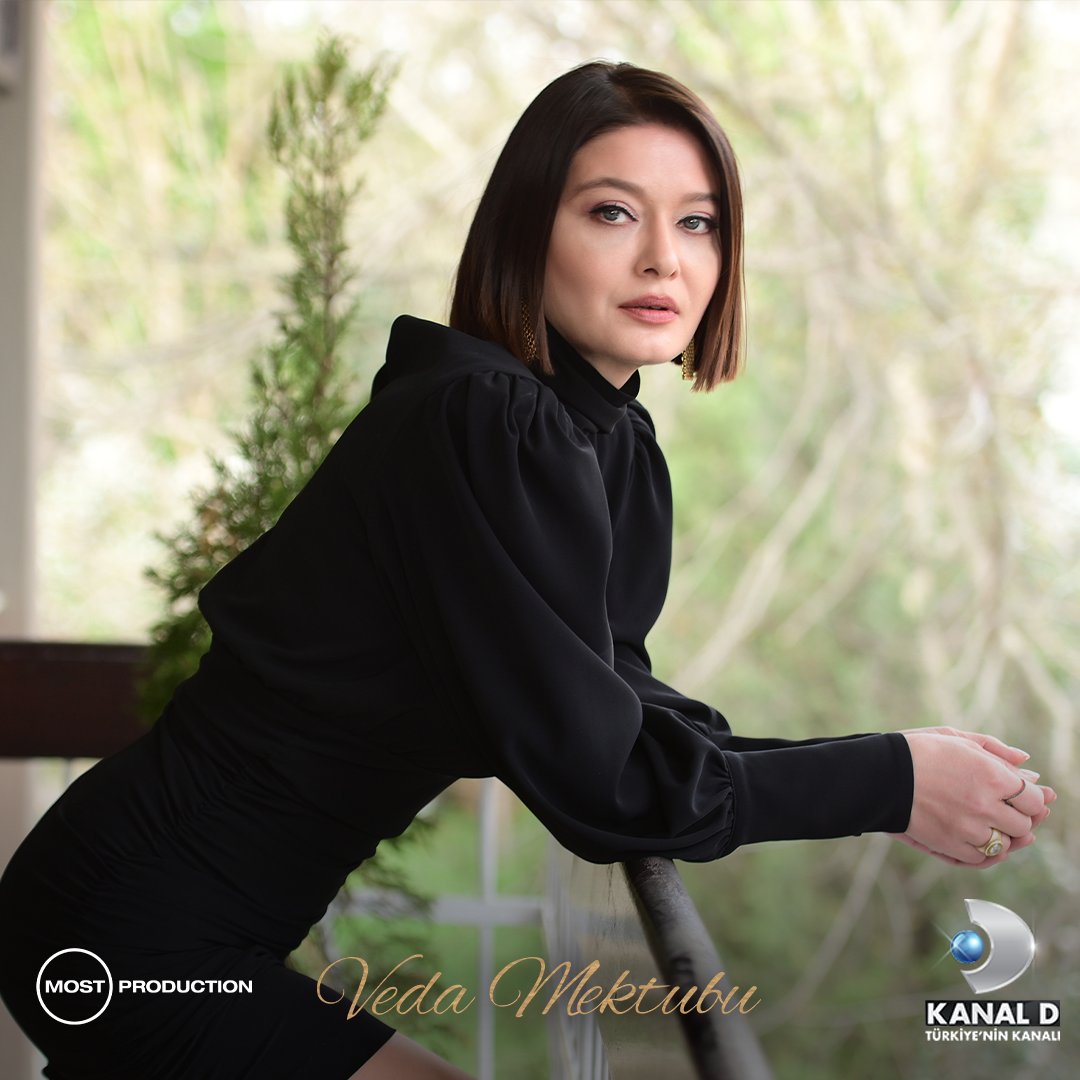 vedamektubudizi's tweet photo. Yeni bölümden en güzel kareler ✨

#VedaMektubu yeni bölümüyle pazartesi 20.00'de #KanalD'de!

@kanald @mostproduction @nrglyslcy @SelimByraktar @Bennu_Yldrmlar @rsoyyturk #EmreKıvılcım @keremalpkabull https://t.co/HTeYMb5snz