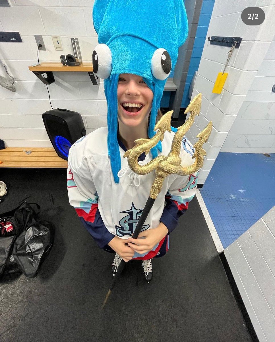 🐙🐙CELEBRATE YOUR FUNDY KRAKEN🐙🐙 #13 Tilly Sprague Hay “Competitive focus with a drive to improve; great qualities to showcase on the blue line!” <a href="/nbfaaahl/">New Brunswick AAA Female Hockey</a> <a href="/HockeyNB/">Monad ⨀</a> <a href="/MMFHLU18/">The MMFHL</a>