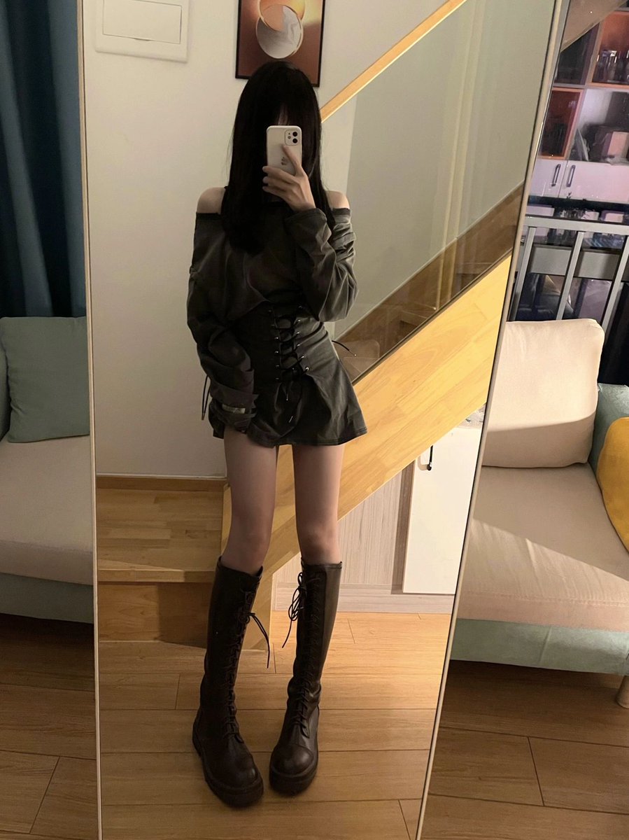 yaer0328's tweet photo. 心事难懂，毕竟你我不同 https://t.co/si6mgxkfeF