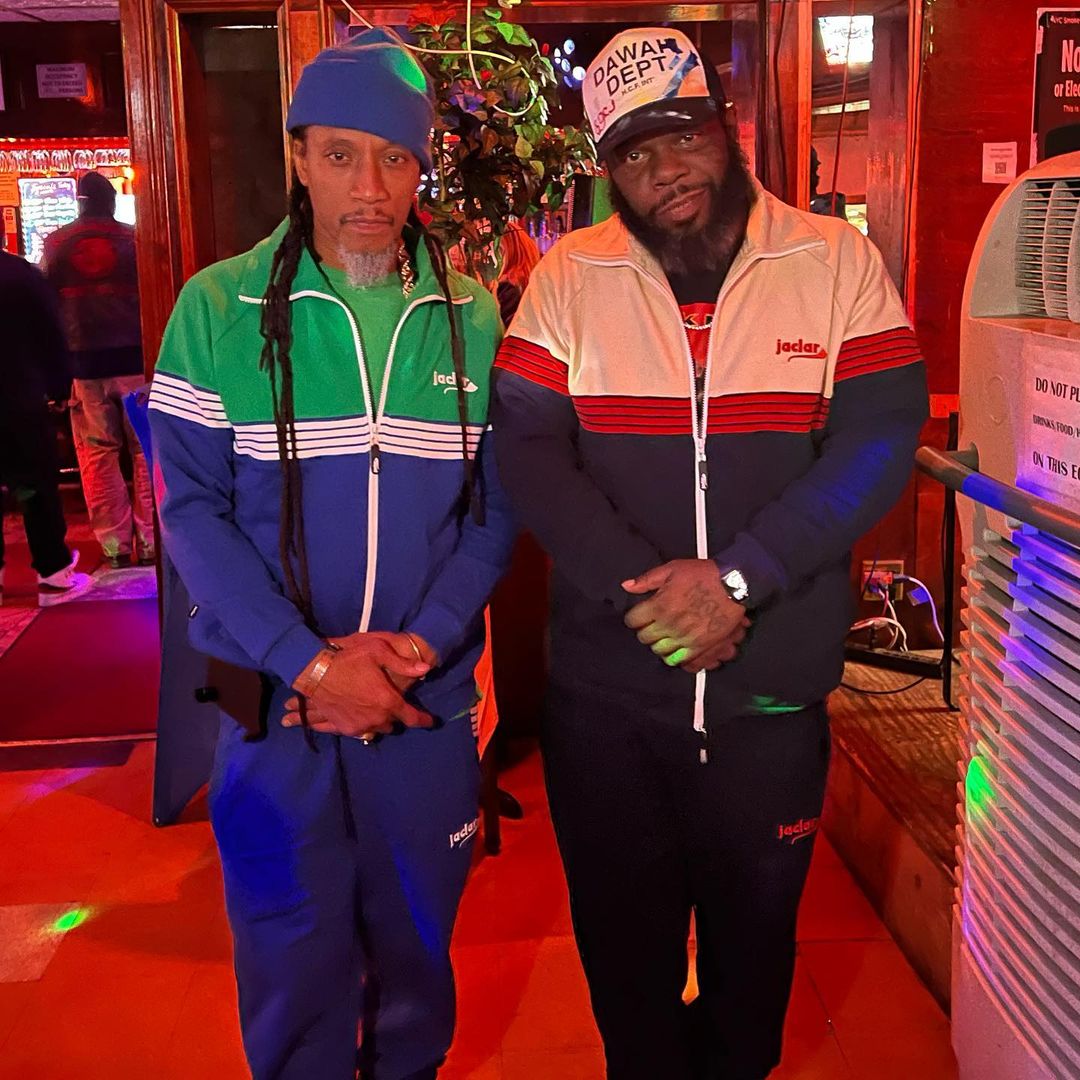 Smifnwessun's tweet photo. #PNC #SmifNWessun @TekSmokeeLah @GeneralSteele
#OracleLounge #jaclar #jaclarathletics #Drip 💧 #pnclife #bucktowniseverywhere https://t.co/JAFxu7UL3y
