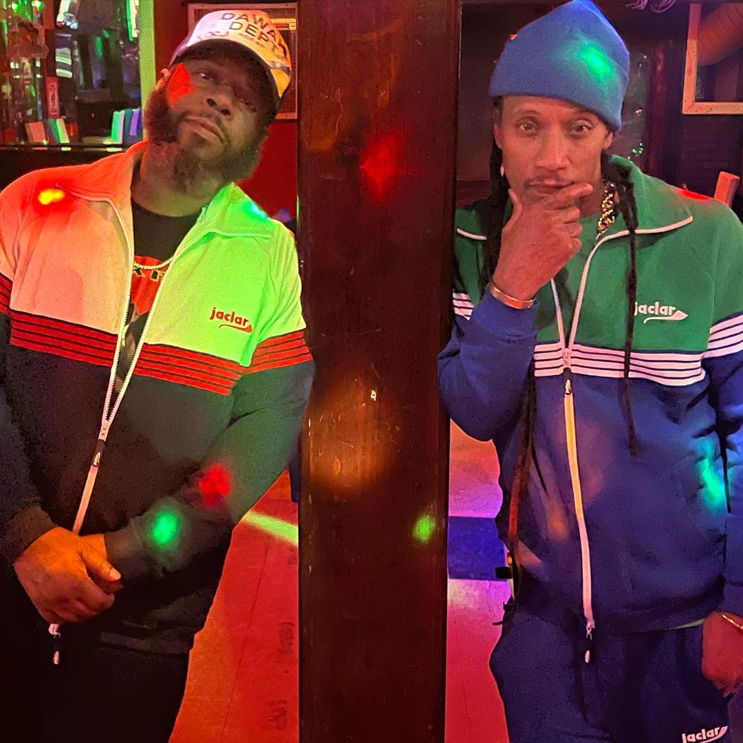 Smifnwessun's tweet photo. #PNC #SmifNWessun @TekSmokeeLah @GeneralSteele
#OracleLounge #jaclar #jaclarathletics #Drip 💧 #pnclife #bucktowniseverywhere https://t.co/JAFxu7UL3y