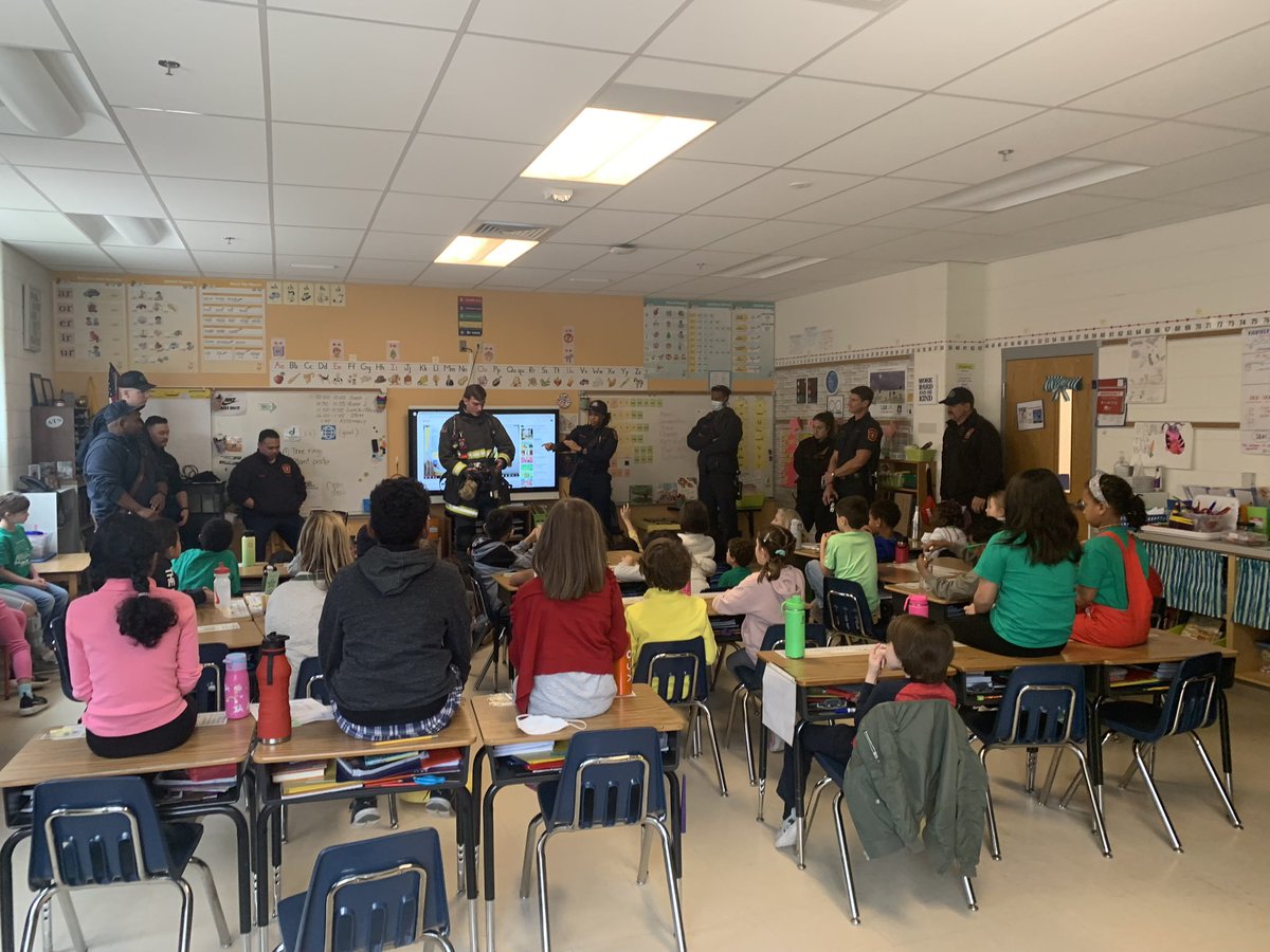 Thank you <a href="/ArlingtonVaFD/">Arlington Fire & EMS</a> for visiting <a href="/APS_ATS/">Arlington Traditional School (ATS)</a> for our annual STEM Day. Our students loved hearing how you use the latest technologies to stay safe and the surprising ways you use STEM each day. <a href="/APS_STEM/">APS STEM</a> @APSscience