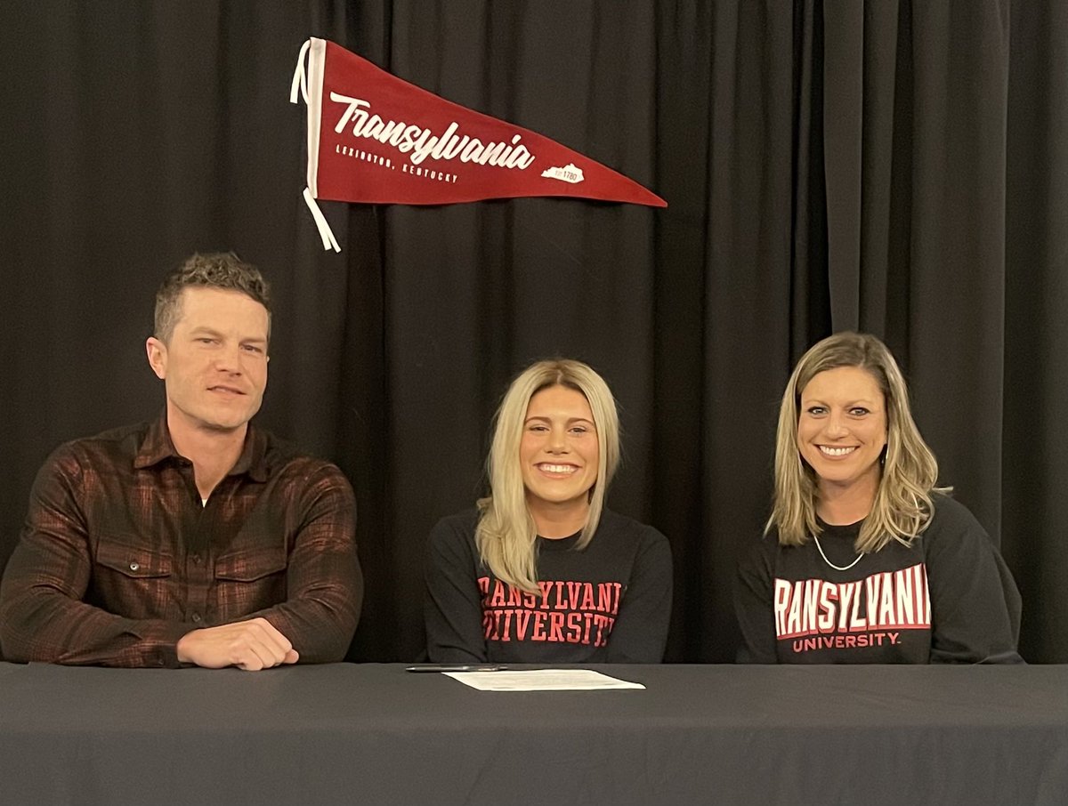 SCHS Athletics (@schsrockets) on Twitter photo Congratulations are in order for Ms. Julia King as she will continue her academic and Tennis career at Transylvania University! <a href="/RocketPrincipal/">Shelby County High School</a> <a href="/Rockets_Tennis/">SCHS Rockets Tennis</a> @Rocket_Guidance <a href="/RktRegistrar/">Ms.Rop💫</a> Congratulations are in order for Ms. Julia King as she will continue her academic and Tennis career at Transylvania University! <a href="/RocketPrincipal/">Shelby County High School</a> <a href="/Rockets_Tennis/">SCHS Rockets Tennis</a> @Rocket_Guidance <a href="/RktRegistrar/">Ms.Rop💫</a>