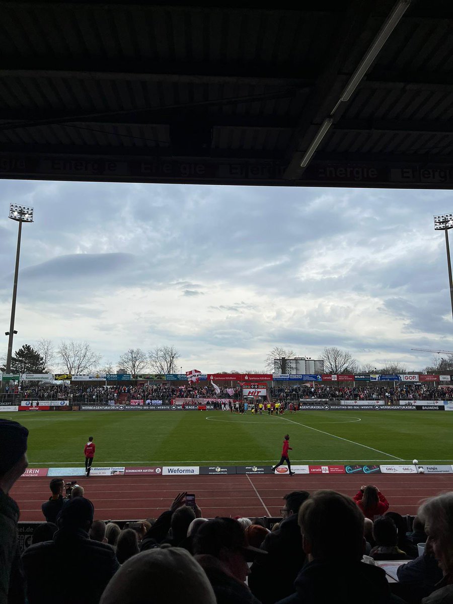 Traditionsduell im Südstadion zwischen <a href="/fortuna_koeln/">Fortuna Köln</a> und <a href="/Alemannia_AC/">Alemannia Aachen</a> #datbesdubenichsinmir