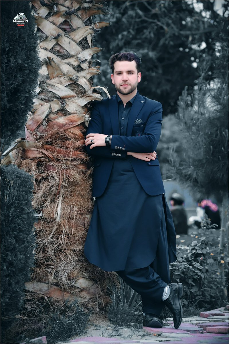 SayedrahimNasr1's tweet image. څنګه یې همیمه په ژور خپګان اخته کړې
مینه به دې دومره هم ژوره نه کوله 😋