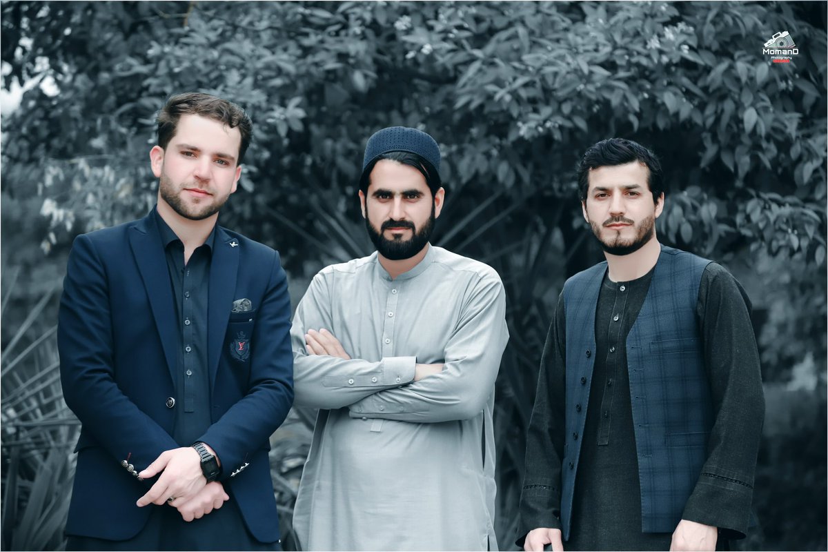 SayedrahimNasr1's tweet image. څنګه یې همیمه په ژور خپګان اخته کړې
مینه به دې دومره هم ژوره نه کوله 😋