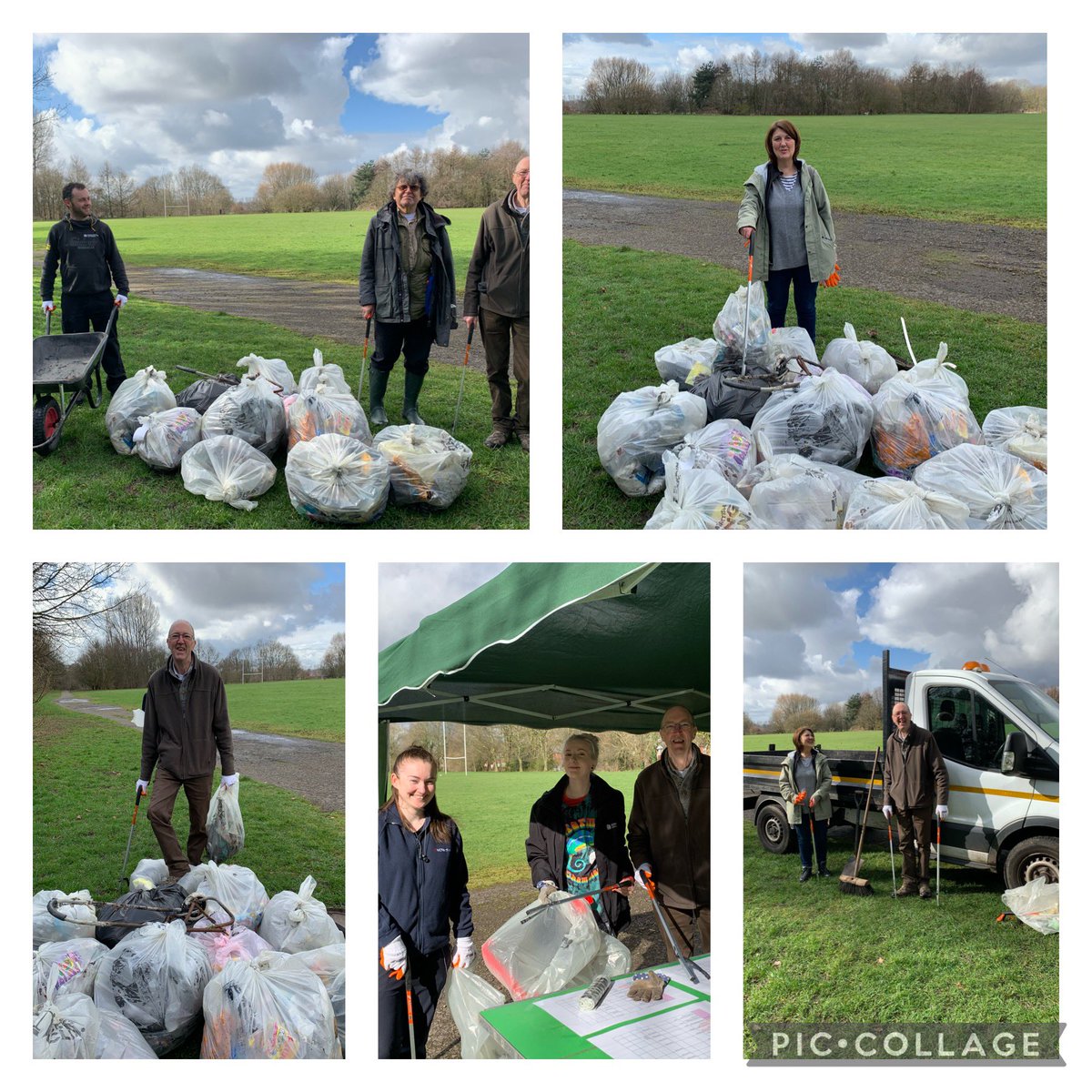 Thanks to Richard @ManCityCouncil for organising clean up of Hough End fields & to Lucy @MCCChorlton @ms_mcfc @GLL_UK staff for joining in. Loads of litter collected!  @parks_great @KeepBritainTidy  #GBspringClean #LitterHeroes