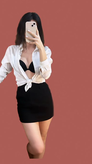 Yorum g&ouml;nder rt yap fikrini s&ouml;yle 💋 https://t.co/4ZwrGajptv<a href="/tag/yeniprofilresmi"class="tags"><span>#yeniprofilresmi</span></a>