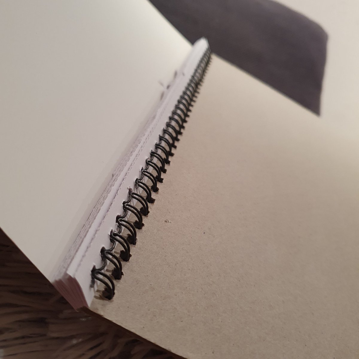 nctinberlin's tweet image. Cutting hearts is in process! We will try everything to make our project work... Also cutting all the hearts by hand💓

If you want to help us preparing check out the link in our bio! 

#NCTDREAM_THEDREAMSHOW2 #Rainbowproject #NCTDreaminBerlin #NCTDREAM #tds2 #tds2inBerlin