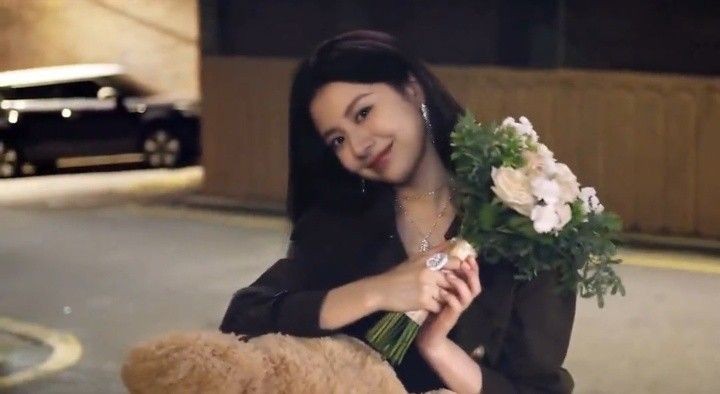 GuardsHellebore's tweet photo. @fIowerpedia words can't describe how happy i am to know all of you (serius). let's continue to bloom into beautiful flowers even though we're not together anymore, yes kids? this has been mami elle, see you when i see you agents semuanya! 🤍 https://t.co/YK07S281g5