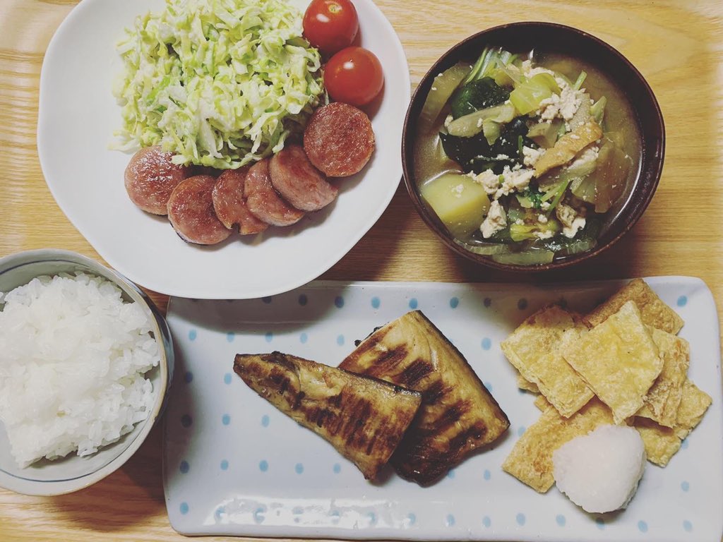 ワイルドサーモンの大根とオレンジのコールスローのレシピ